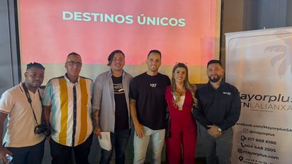Ramiro Sarmiento, publicista de Mayorplus, Jhon Celis, ejecutivo comercial, Alain Henao, asesor comercial, Daniel Arenas, Ceo Seniorsland , Viviana Zuluaga, directora comercial de Mayorplus y Álvaro Mora, representante comercial de Special Tours en Colombia.