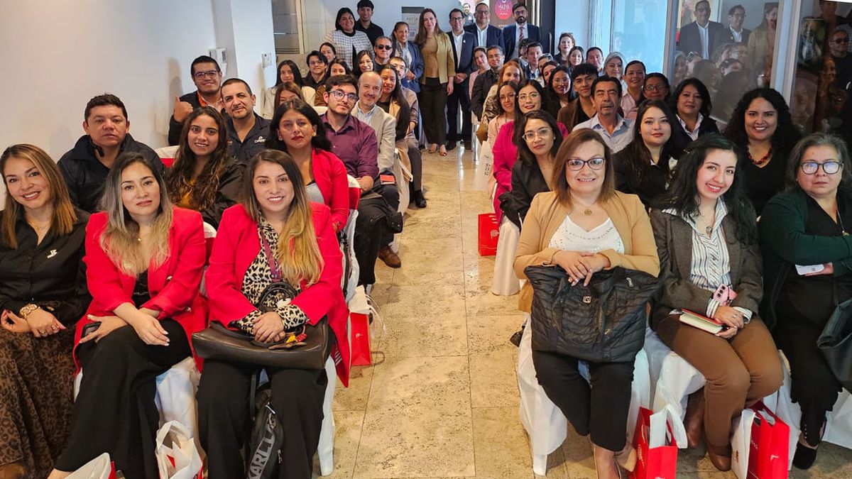 Mayoristas y operadores receptivos multidestino participaron en capacitaci&oacute;n de Asotur Per&uacute;, en Quito.&nbsp;