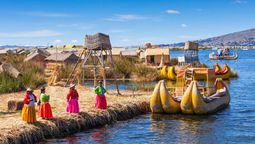 En Puno, la Isla Taquile fue reconocida como mejor pueblo turístico 2023.