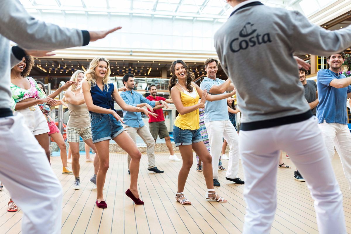 Recorré Uruguay y Brasil a bordo de Costa Cruceros.