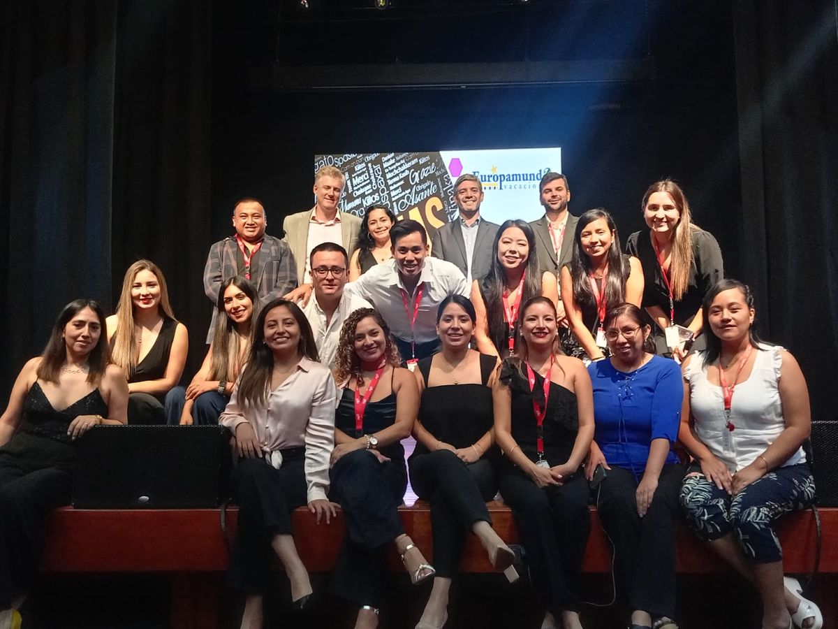 El equipo de Ágil estuvo presente en la noche de capacitación.