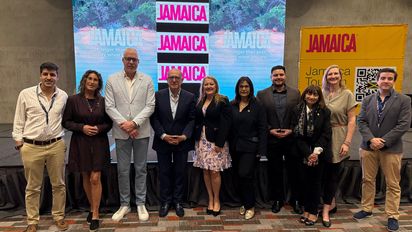 Oficina de turismo de Jamaica convocó al evento junto a representantes de hoteles y aerolíneas.