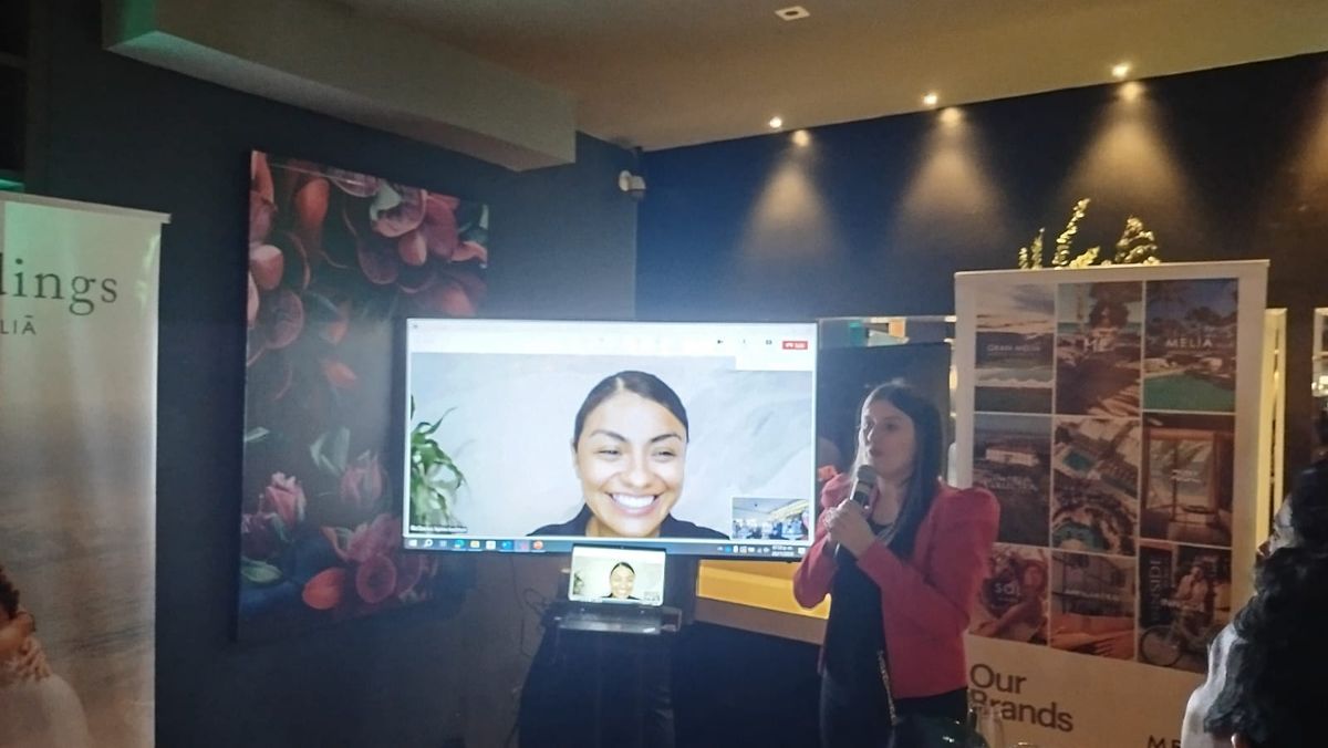 Yajahira Puc, gerente de Ventas Romance Regi&oacute;n Am&eacute;rica; y Catalina Londo&ntilde;o, directora de ventas Centroam&eacute;rica, Panam&aacute;, Colombia, Ecuador, Venezuela y Per&uacute;, estuvieron a cargo de la presentaci&oacute;n.