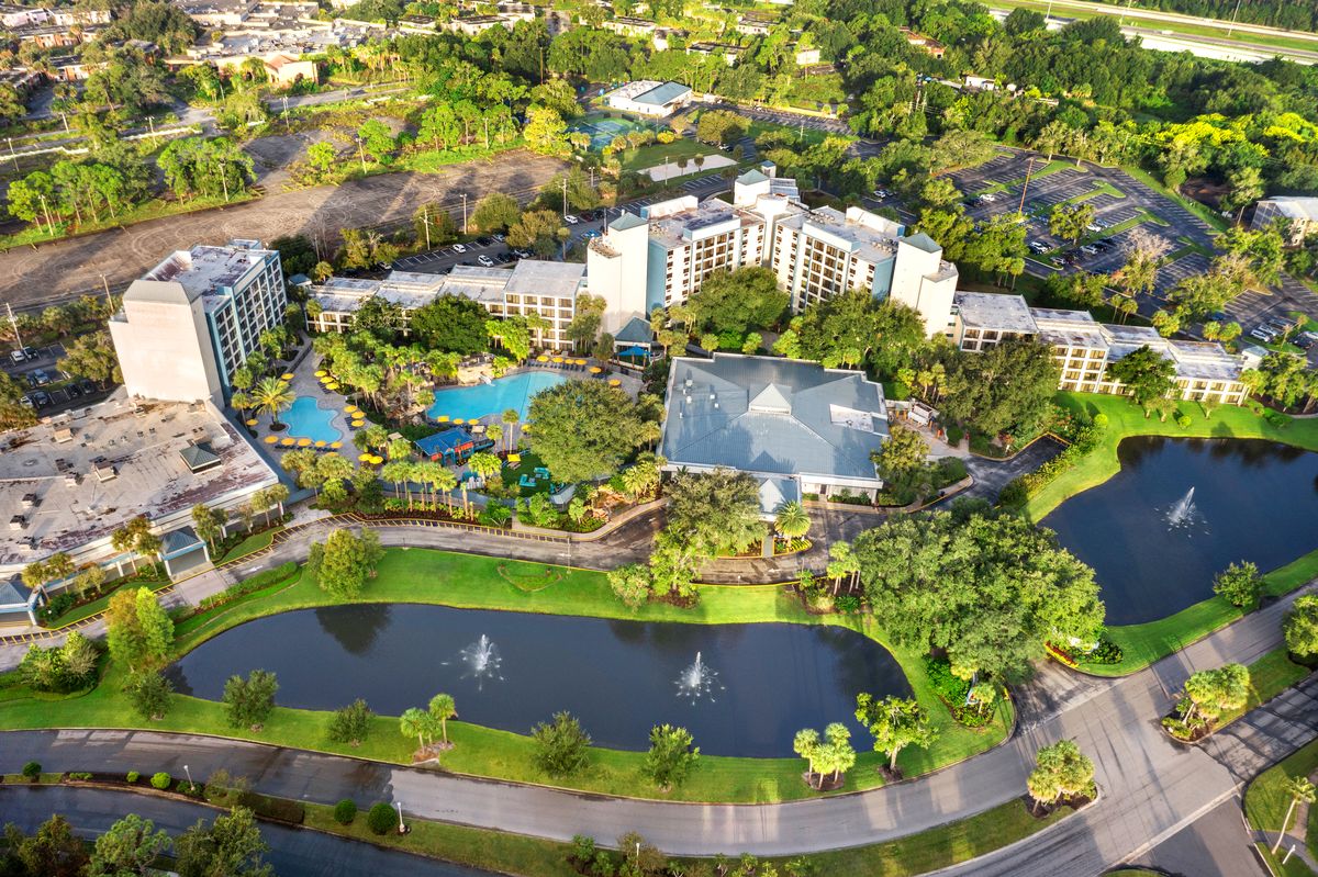 Kissimmee apertura nuevas atracciones, restaurantes y celebra nuevos eventos en 2024.