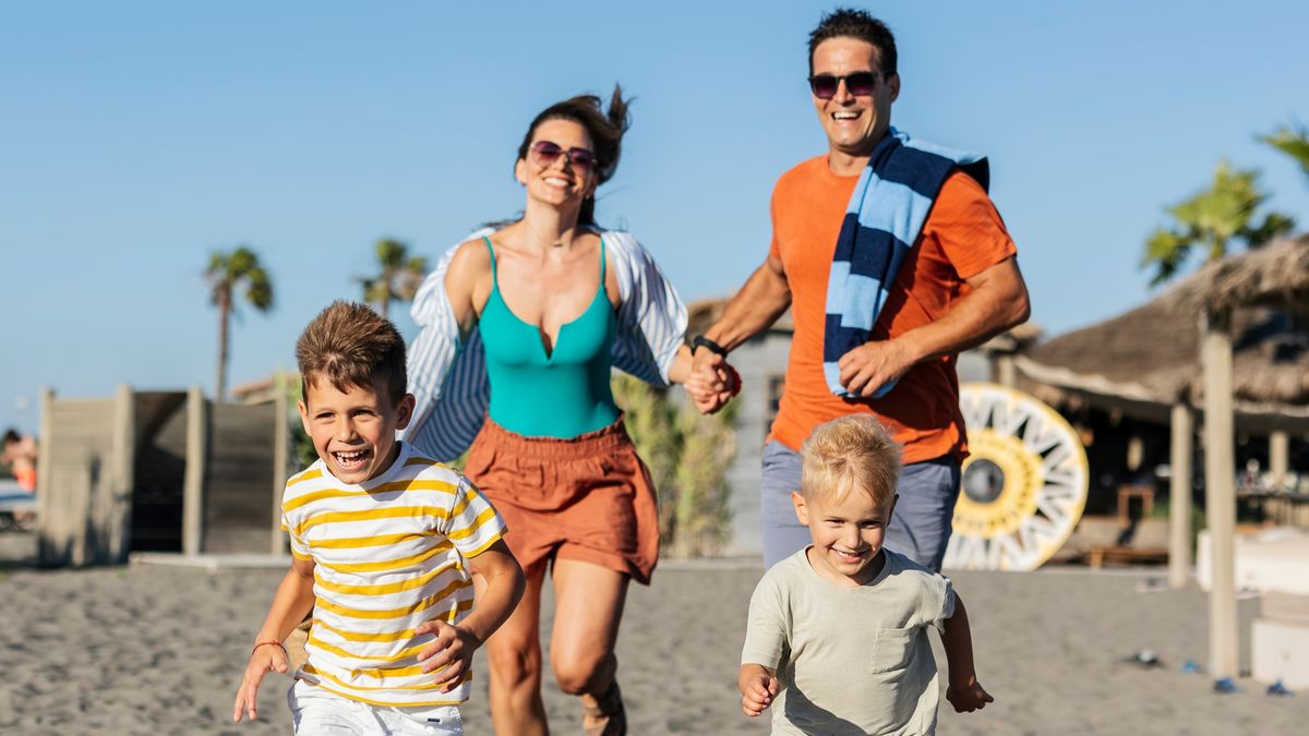 Las vacaciones de mitad de año llegan con promociones para destinos internacionales y paquetes turísticos.