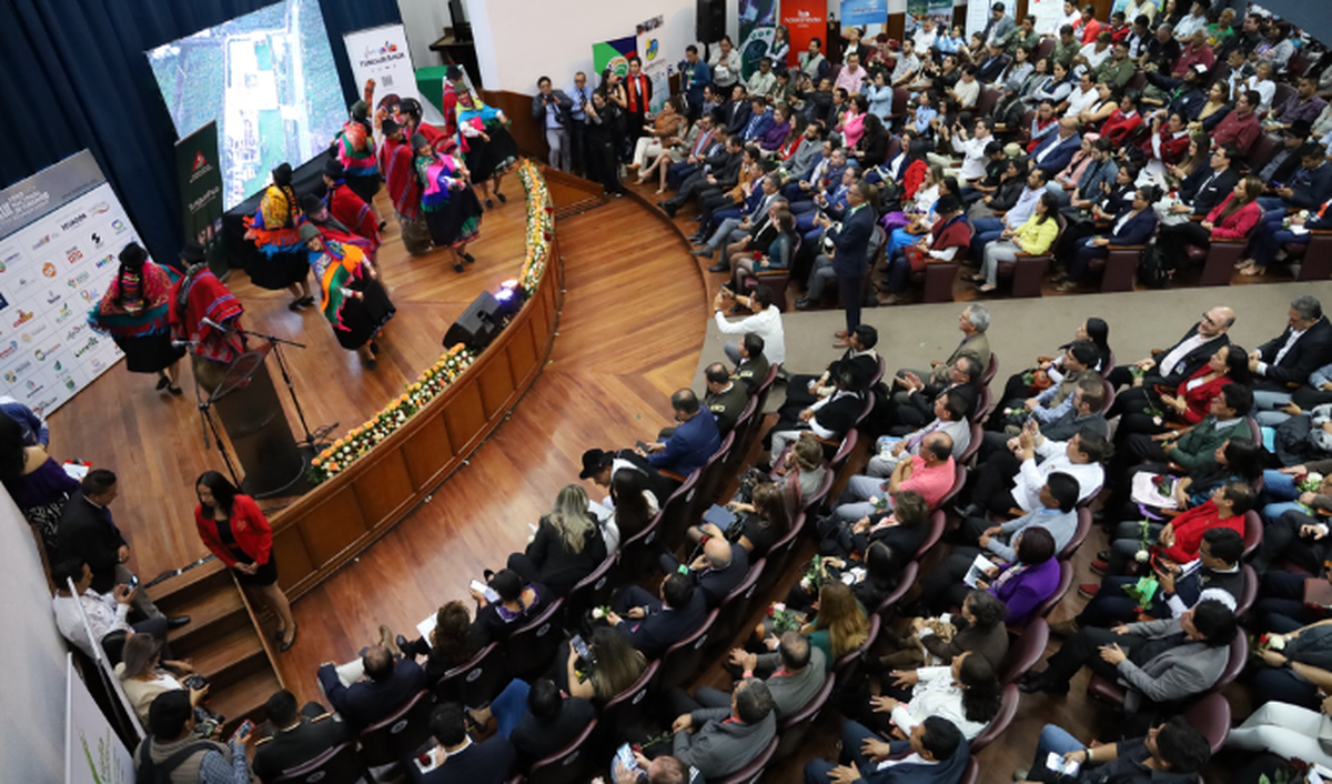 Tungurahua oferta 9 RUTAS turísticas establecidas para quienes visitan la provincia.