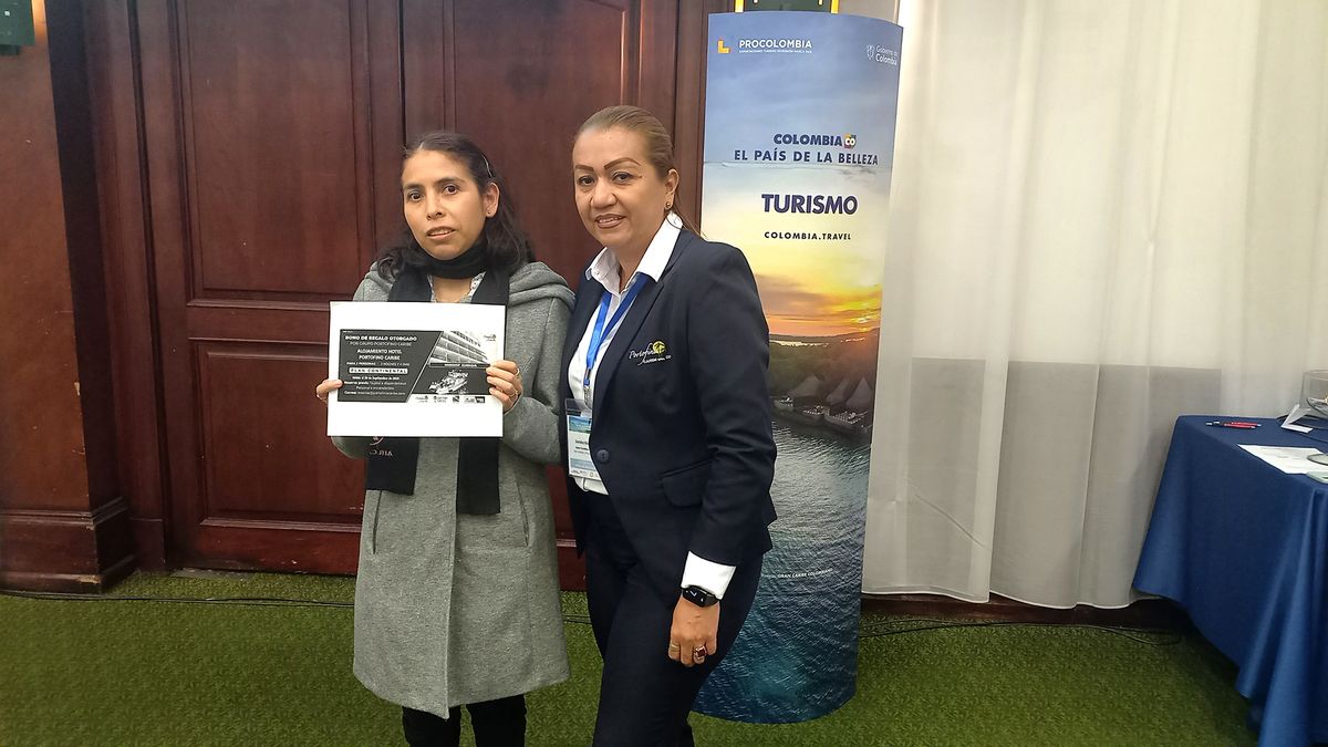 Los empresarios de los hoteles de San Andrés entregaron premios a las agencias de viajes asistentes.