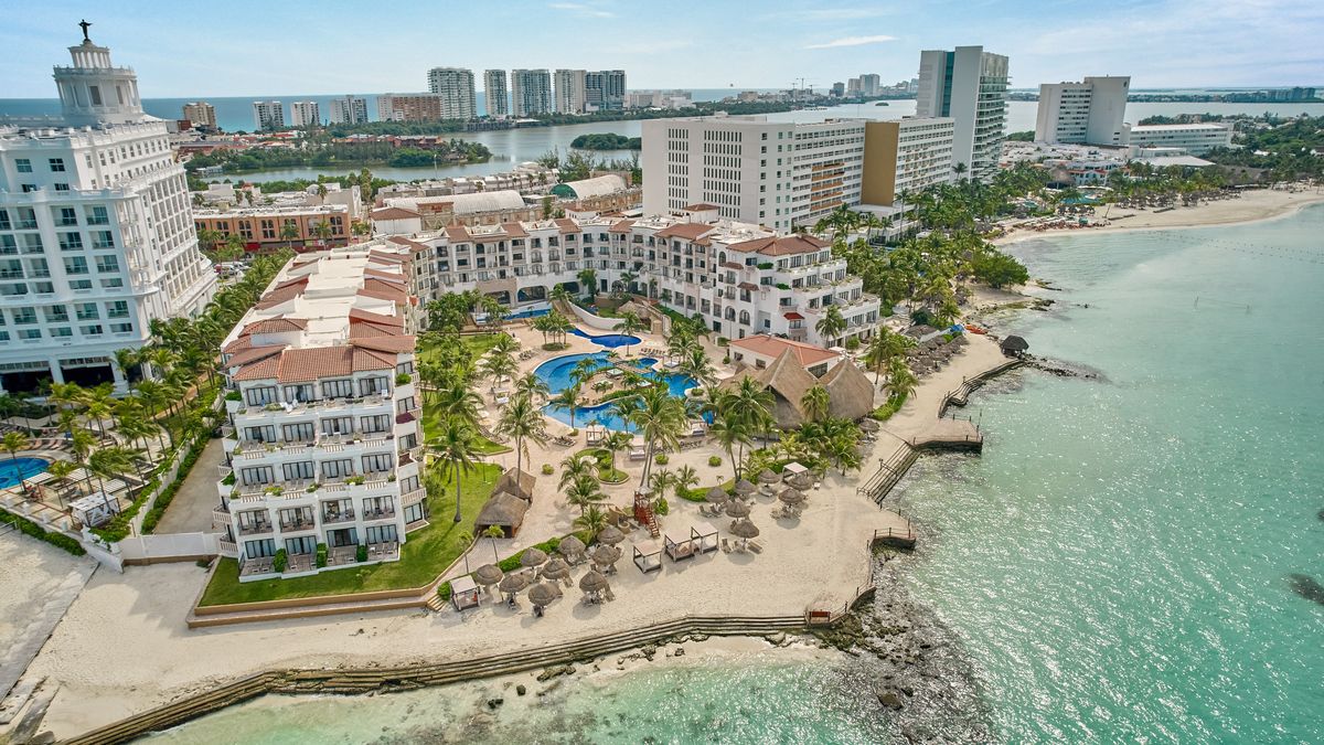 Fiesta Americana Cancún Villas, de Grupo Posadas, estrena dos nuevas categorías de villas para ofrecer una estancia memorable a sus huéspedes.