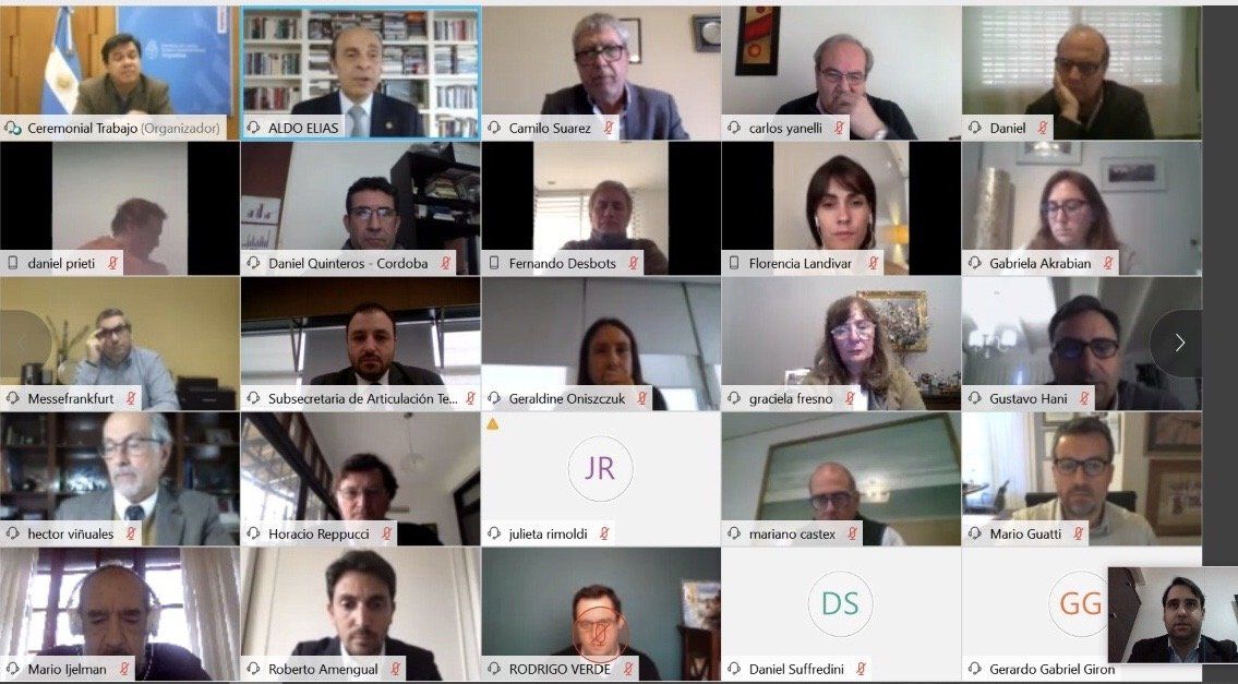 Dirigentes y empresarios tur&iacute;sticos&nbsp;plantearon ante el Ministerio de Trabajo las situaciones m&aacute;s apremiantes del turismo.