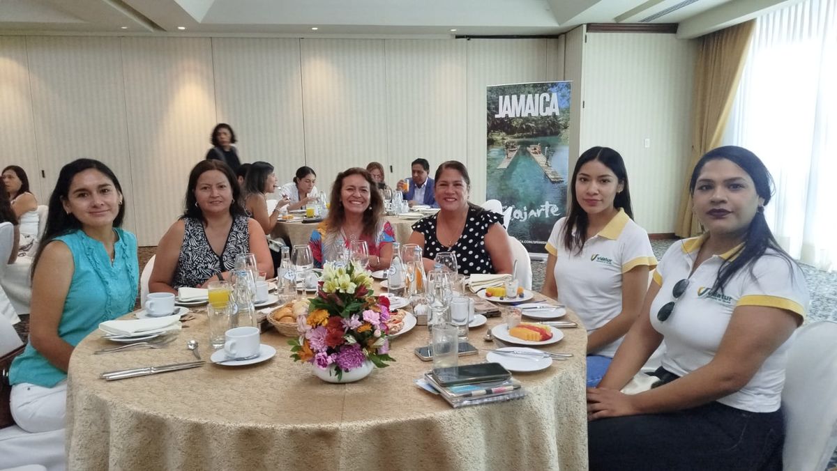 Agentes de viajes y mayoristas participaron en la presentaci&oacute;n de Jamaica, conociendo las &uacute;ltimas novedades y conexiones del destino.