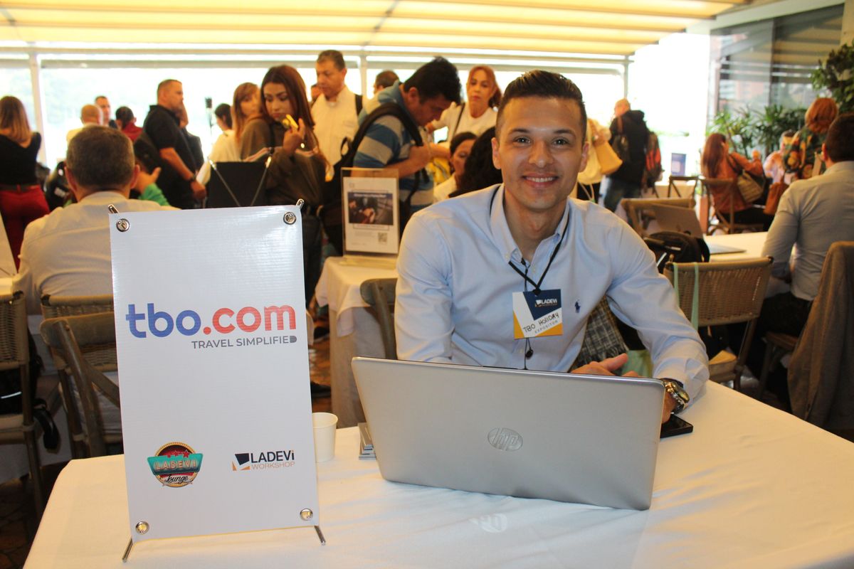 Representante comercial de TBO.COM en Medellín.