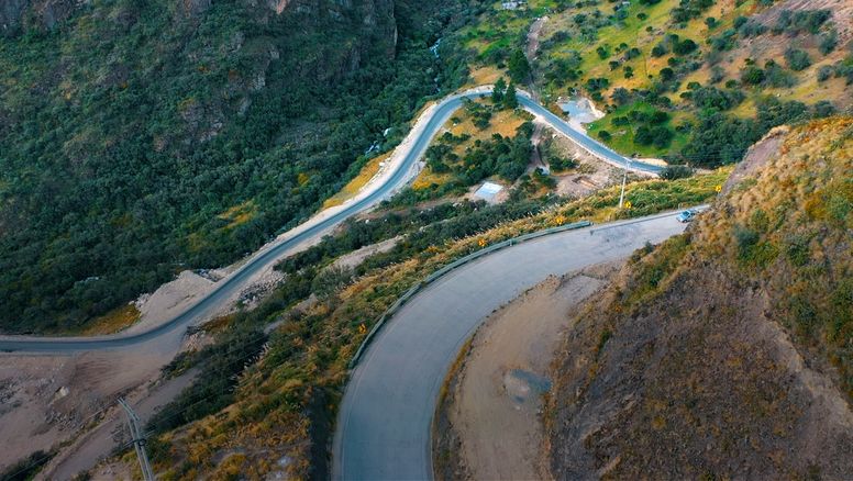 Se concreta rehabilitación de vía clave para el turismo en Cuenca.&nbsp;