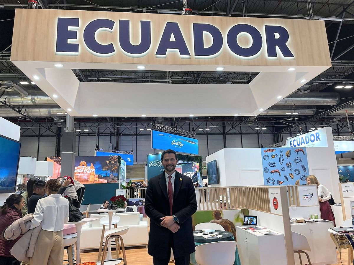 El ministro de Turismo, Niels Olsen, encabeza la misión de promoción de Ecuador en Fitur 2023.