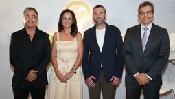 Ricardo Ferri, gerente general Hotel Oro Verde Guayaquil; Marcela Aguiñaga, Prefecta del Guayas; Edmundo Kronfle, CEO Hoteles Oro Verde, e Ismar Kourroski, director general Hoteles Oro Verde.