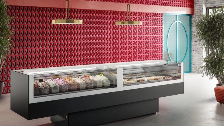 El equipamiento de restaurantes de Eurofred aportan calidad en frío y elementosde decoración.
