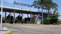 En principio, el aeroparque Jorge Newbery comenzará a operar vuelos de cabotaje.