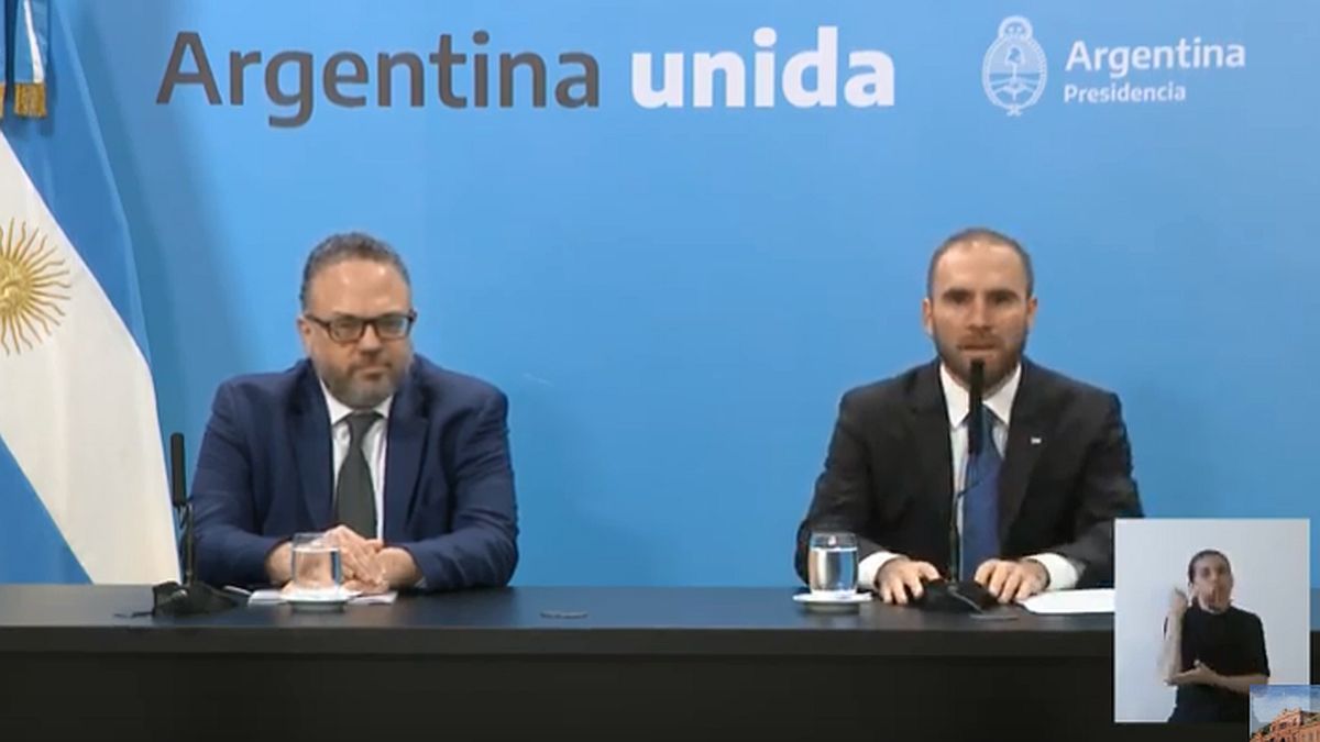 El titular de la cartera de Desarrollo Productivo, Matías Kulfas, y el ministro de Economía Martín Guzmán.