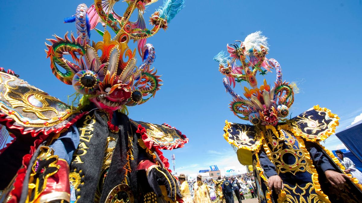 La Fiesta de la Candelaria reúne a más de 40 mil danzantes.