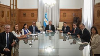 La&nbsp;Cámara Argentina de Turismo&nbsp;se sienta con la&nbsp;Jefatura de Gabinete&nbsp;y pone sobre la mesa el impacto de las reformas.