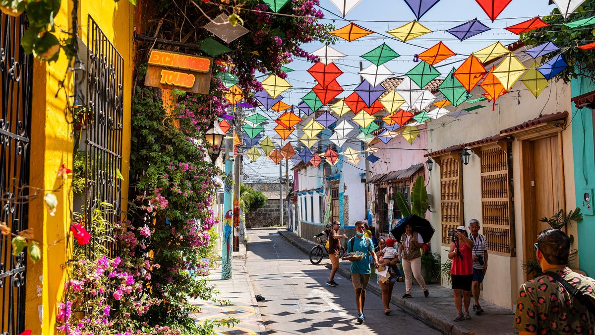Cartagena te espera con aventuras inolvidables que combinan playas de ensueño historia vibrante y experiencias únicas en el corazón del Caribe colombiano.