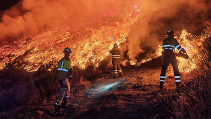 Los incendios en los Picos de Europa están provocando cancelaciones de actividades turísticas y hoteles.