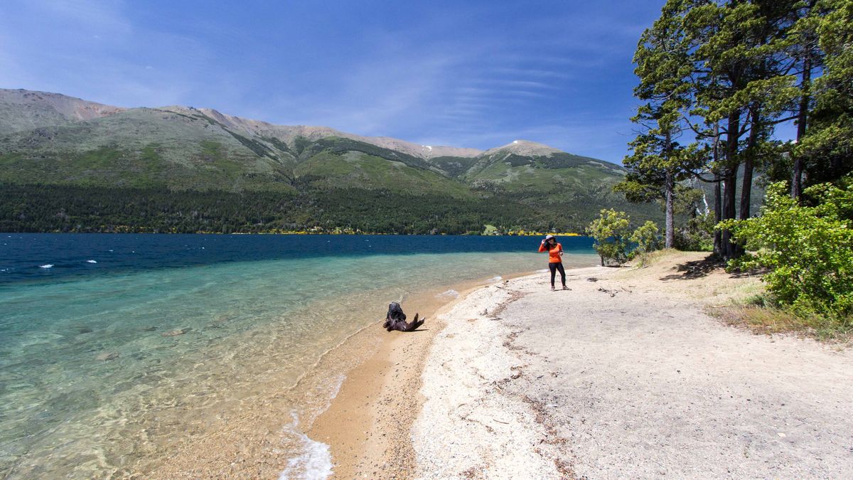 Verano en Bariloche: las playas ofrecen postales encantadoras para disfrutar al máximo de la temporada. Verano en Bariloche: las playas ofrecen postales encantadoras para disfrutar al máximo de la temporada.