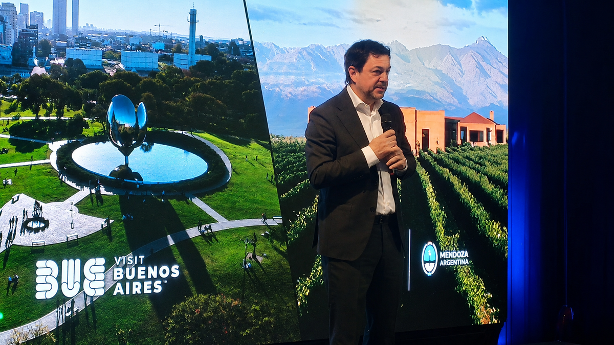 Valentín Diaz Gilligan, presidente de Visit Buenos Aires, durante el Marketplace Santiago de Chile 2026 de la entidad turística.
