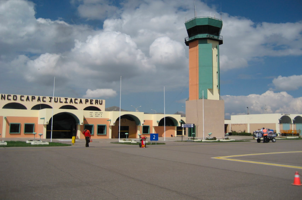 Recientemente, Ositran, resaltó la necesidad de rehabilitar la pista de aterrizaje del Aeropuerto Internacional Inca Manco Cápac de Juliaca. - Ladevi Medios y Soluciones Recientemente, Ositran, resaltó la necesidad de rehabilitar la pista de aterrizaje del Aeropuerto Internacional Inca Manco Cápac de Juliaca.