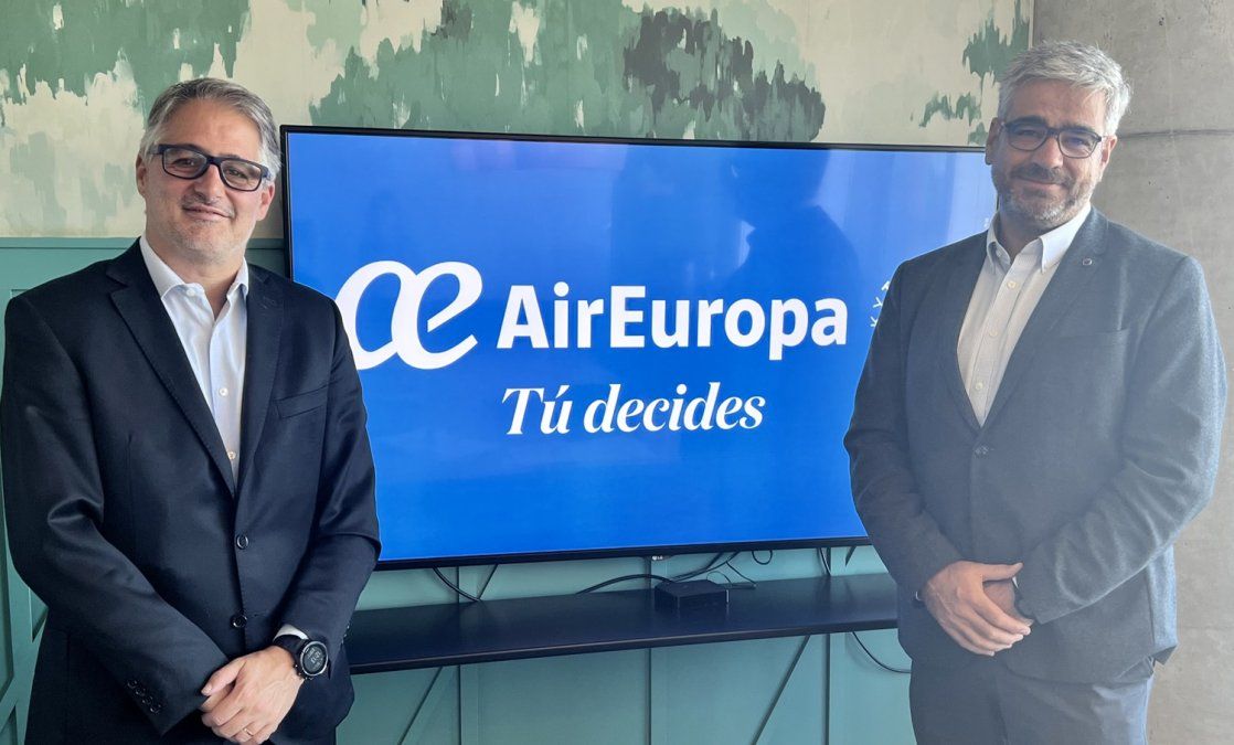 Diego García y Bernardo Botella, ambos de Air Europa.