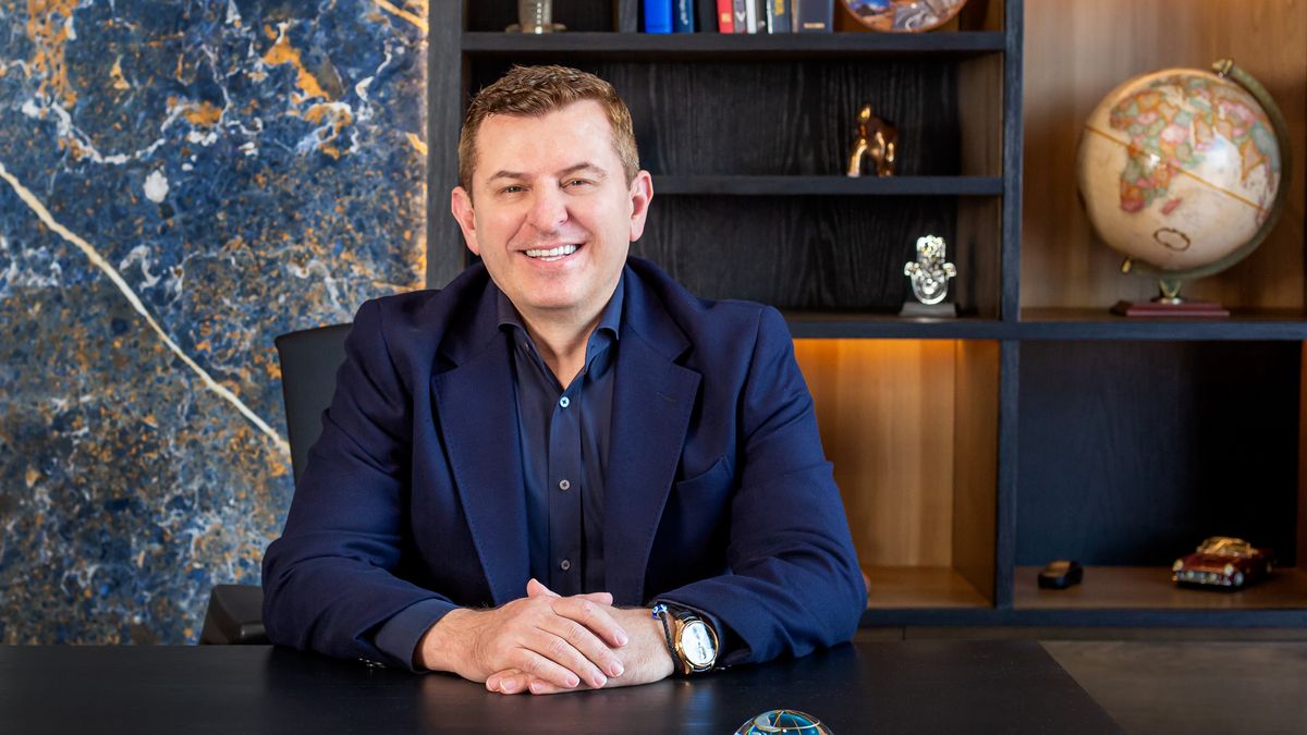 Ercan Yilmaz es el fundador y CEO de Mega Travel.&nbsp;