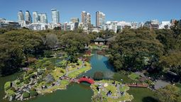 altText(Jardín Japonés: ¿qué servicios se ofrecen con la entrada?)}