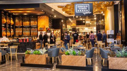 La marca española abrió el primer local en la planta baja del DOT Baires Shopping.&nbsp; 