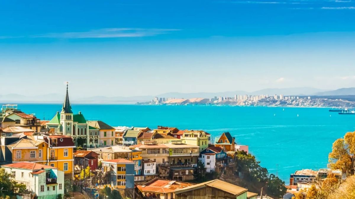 La Región de Valparaíso registró diferencias de 152% en cuanto al gasto promedio en alojamientos. - Ladevi Medios y Soluciones La Región de Valparaíso registró diferencias de 152% en cuanto al gasto promedio en alojamientos.