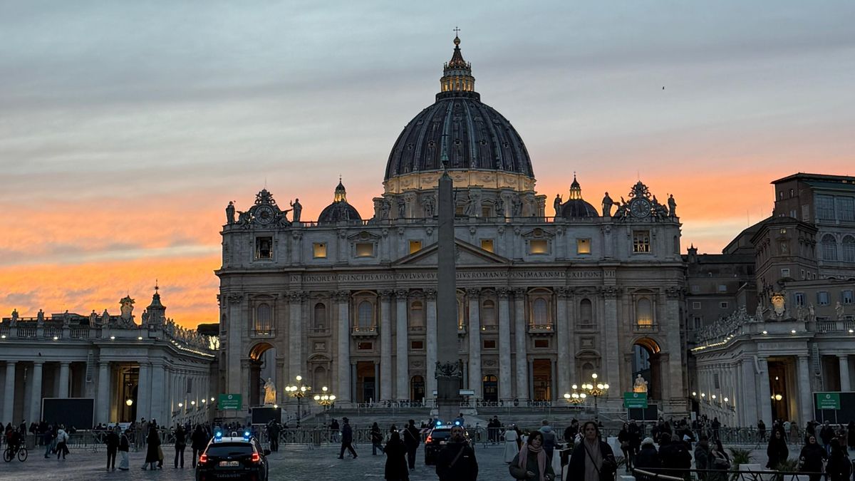 El Museo del Vaticano y la Capilla Sixtina justifican entradas más elevadas por volumen, conservación y magnitud. Lo mismo ocurre en EL encuentro con el David de Miguel Ángel.