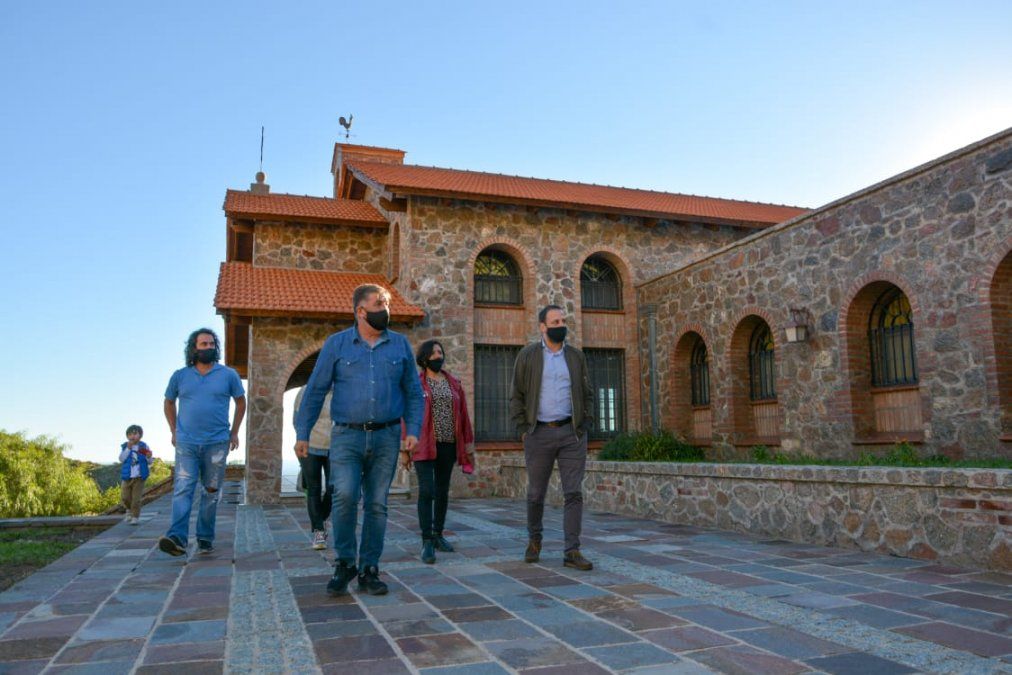 Este nuevo municipio que se está gestando surgió de la conjunción de los parajes El Suyuque, Los Molles, La Loma y El Milagro.