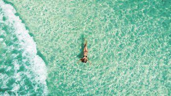 El agua cristalina es un factor constante de la costa de México.