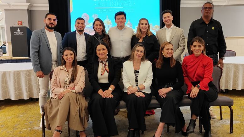 Delegación participante en la caravana Descubre Cartagena de Indias a nivel internacional.