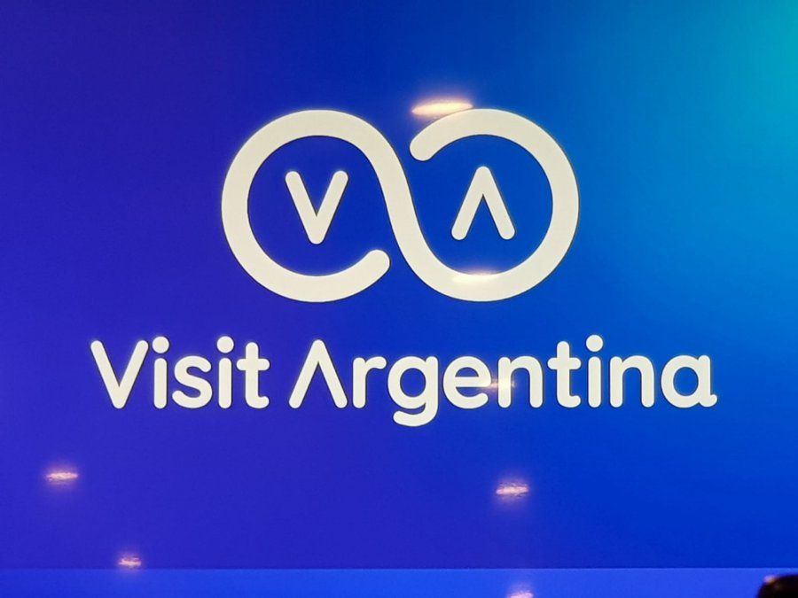 Lammens dio a conocore la nueva cara de Visit Argentina en Fitur.