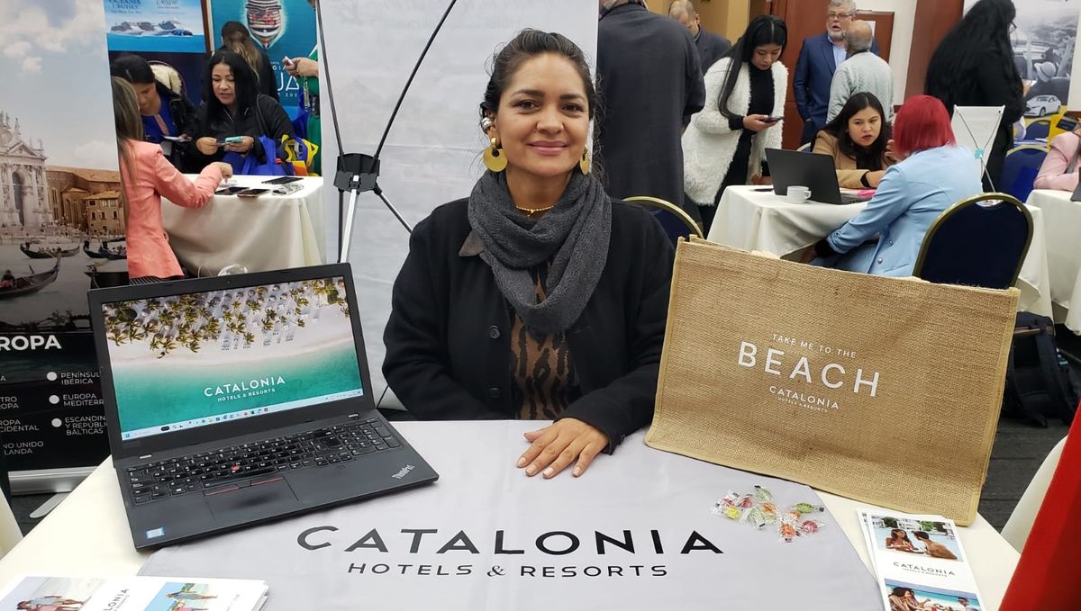 Stand de Catalonia Hotels en el Workshop de Ladevi edición Perú 2024.