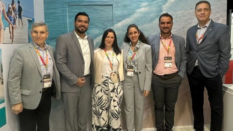 Ejecutivos de Iberostar en la Feria Internacional de Turismo de América Latina (FIT) 2024.