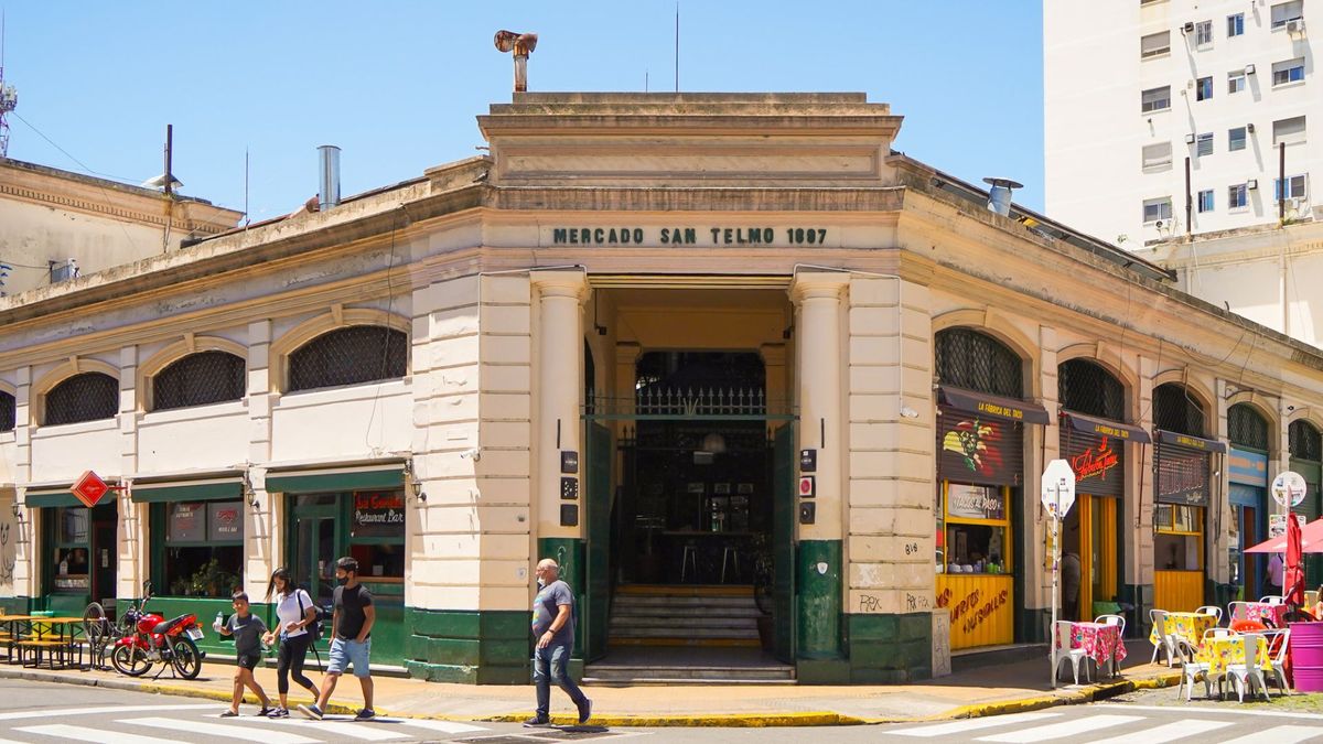 El Mercado de San Telmo en Buenos Aires.