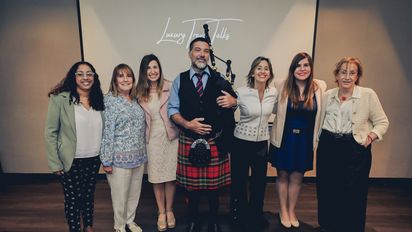 Willie Cabrera Walsh y María Laura Romero Minci (al centro), junto al resto de los panelistas.
