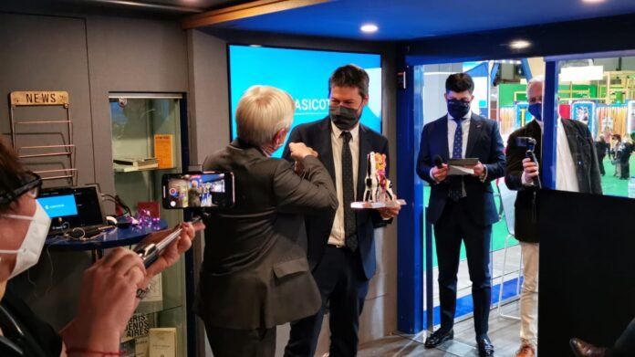 Alejandro Carballo y Matías Lammens.