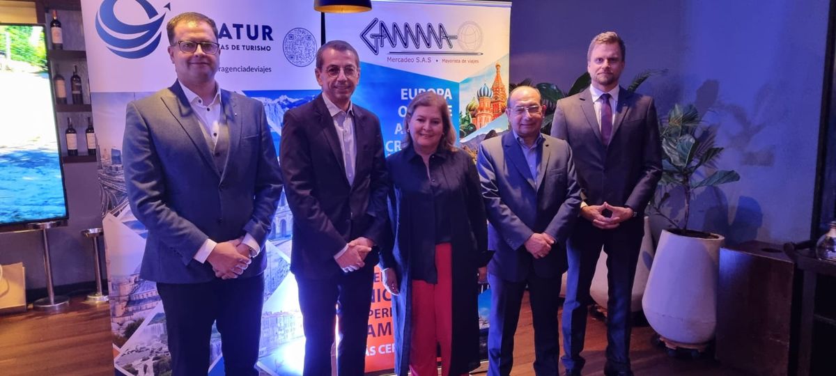 Republica Checa y el receptivo Sato junto a los operadores mayoristas Giratur, Gamma realizaron una presentación en Criterion