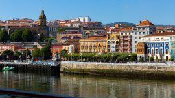 Europamundo ofrece la posibilidad de conocer el País Vasco con salidas garantizadas a partir de dos pasajeros.