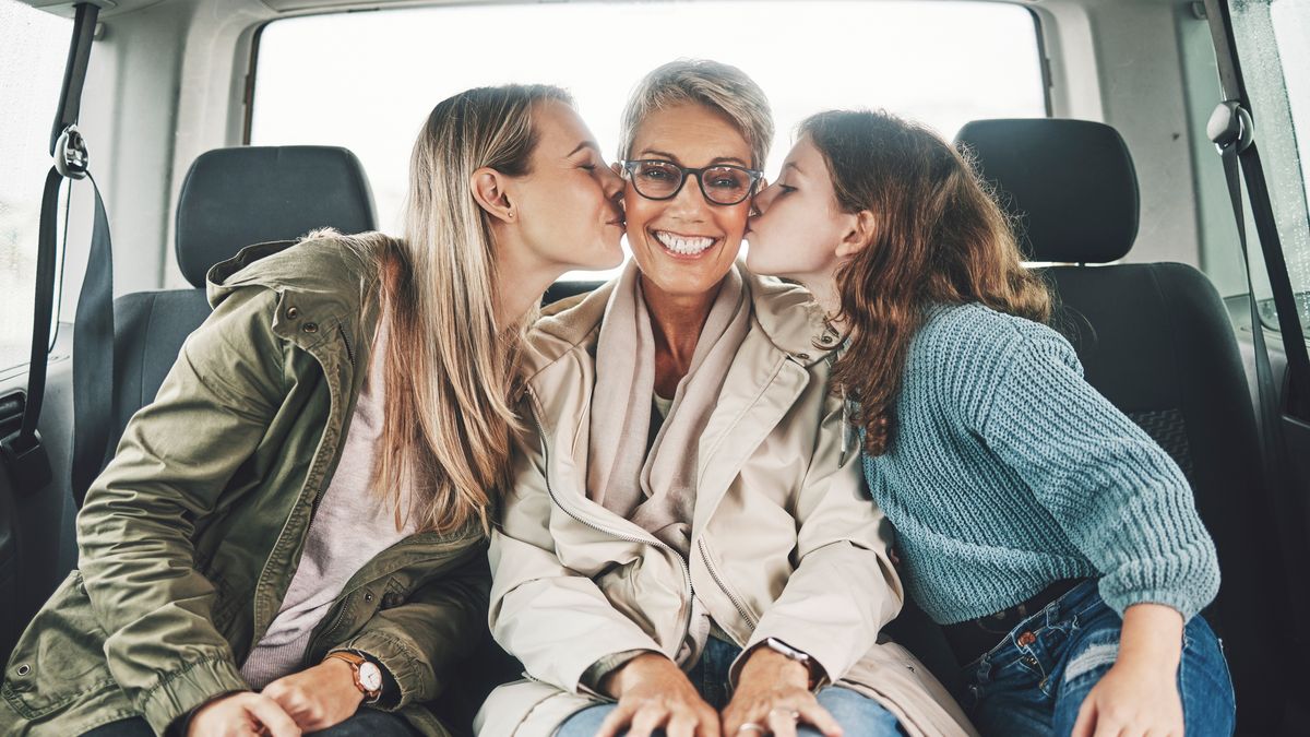 Celebrar el Día de la Madre viajando por Colombia es una forma especial de agradecer con paisajes, cultura y momentos inolvidables.