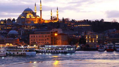 El curso de Ladevi Capacita ofrece al agente de viajes detalles acerca de los principales atractivos de Estambul.