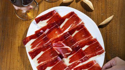 Enrique Tom&aacute;s es una marca especializada en Jam&oacute;n curado m&aacute;s reconocida a nivel global.&nbsp;