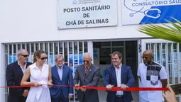 RIU: el tradicional corte de cintas durante la inauguración del consultorio.