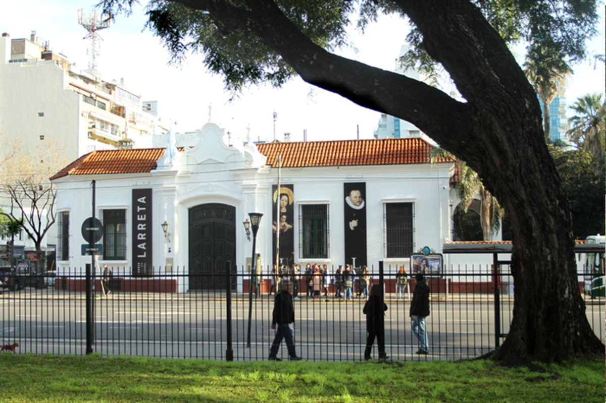 En vacaciones de invierno el museo Larreta de Buenos Aires propone la visita Curiosos en el museo para celebrar los 60 años de su creación. 